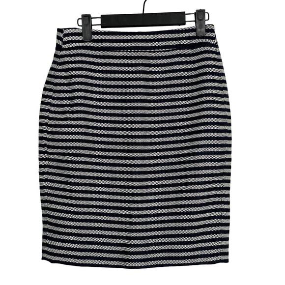 J.Crew Wool Blend Tweed Pencil Lined Mini Skirt Vertical Stripe 0 Navy Blue - Picture 2 of 15